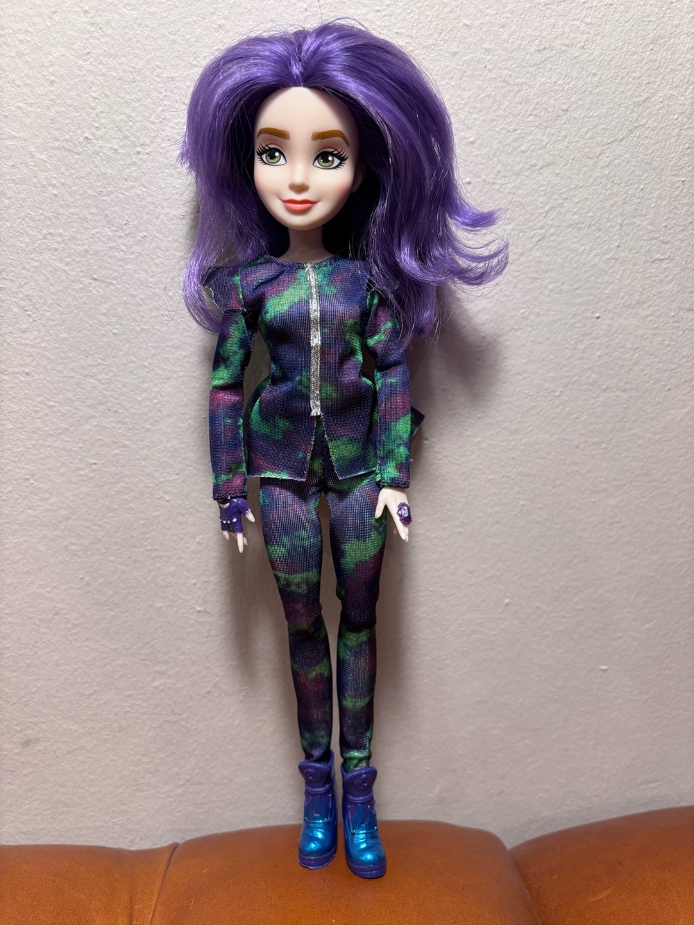 Disney Descendants 2 Mal Isle Of The Lost Fashion Doll 11" Figure 2014 Outfit